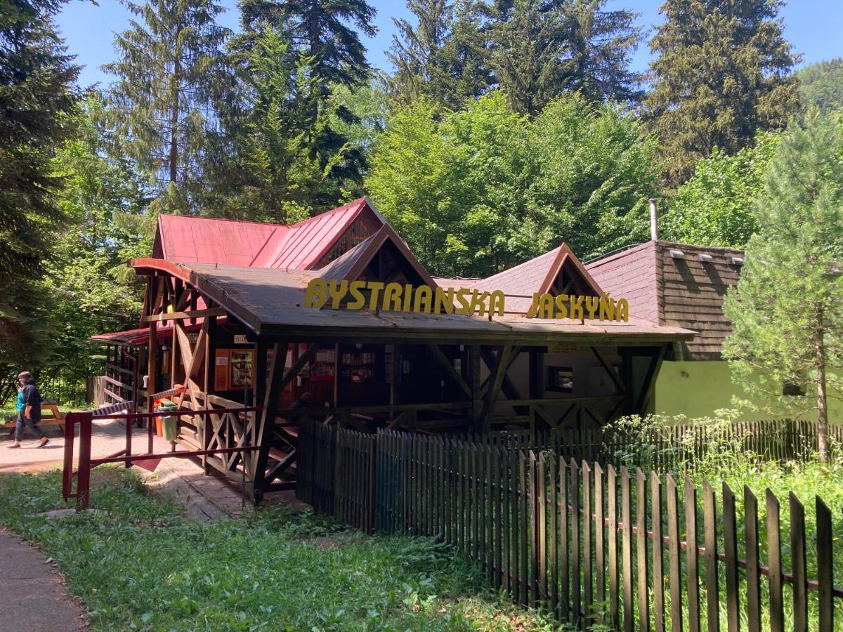 Chata Pri Jaskyni Bystrá Zewnętrze zdjęcie